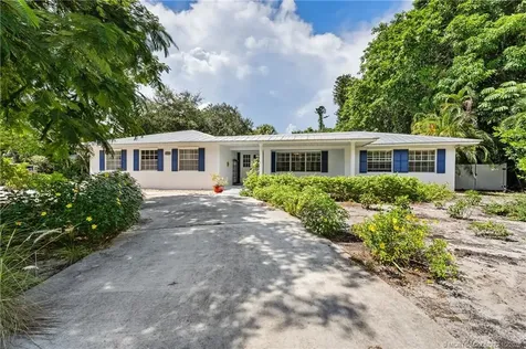 3763 SE Old Saint Lucie Boulevard Stuart FL 34996