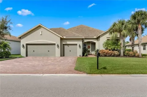 1092 SW Scrub Oak Avenue Palm City FL 34990