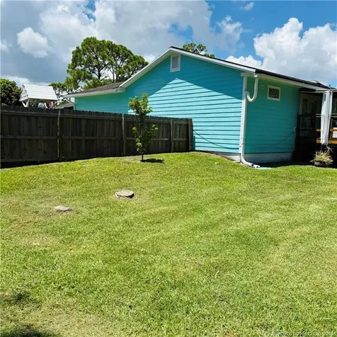 4251 SE Dixie Ross Street Stuart FL 34997