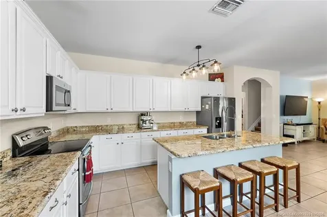 5338 SW Longspur Lane Palm City FL 34990