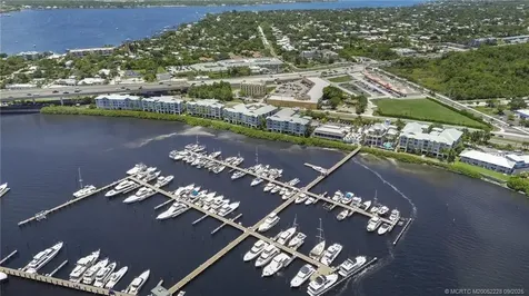 275 NW Flagler Avenue Stuart FL 34994