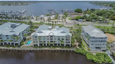 275 NW Flagler Avenue Stuart FL 34994