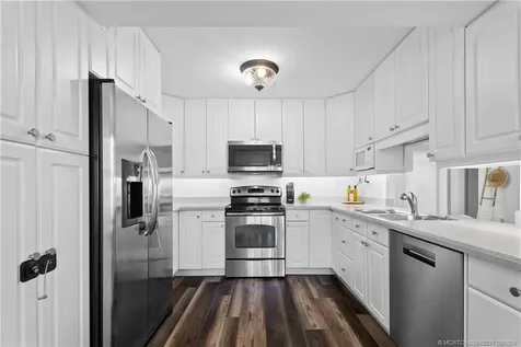 1229 SW Dyer Point Road Palm City FL 34990