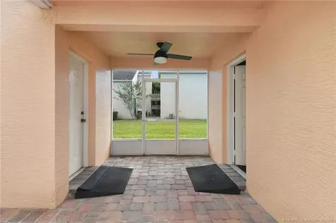 2503 SE Ruskin Drive Port St Lucie FL 34952