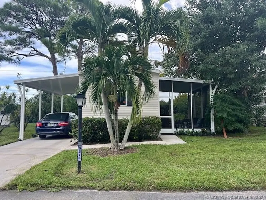 6316 S Ash Lane Lantana FL 33467