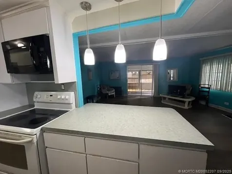 6308 S Ash Lane Lantana FL 33467