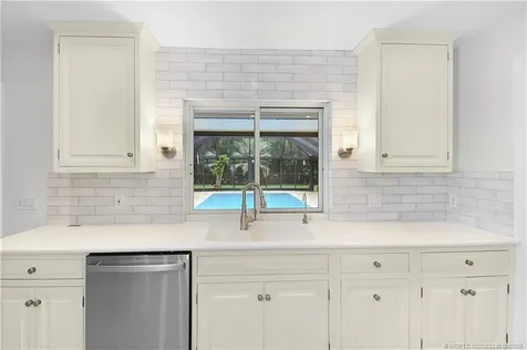 4 Copaire Road Sewalls Point FL 34996