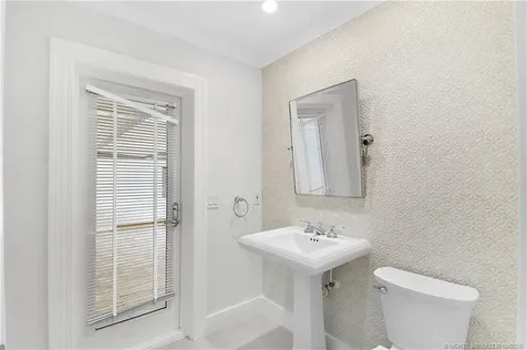 4 Copaire Road Sewalls Point FL 34996