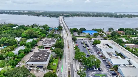 4 Copaire Road Sewalls Point FL 34996