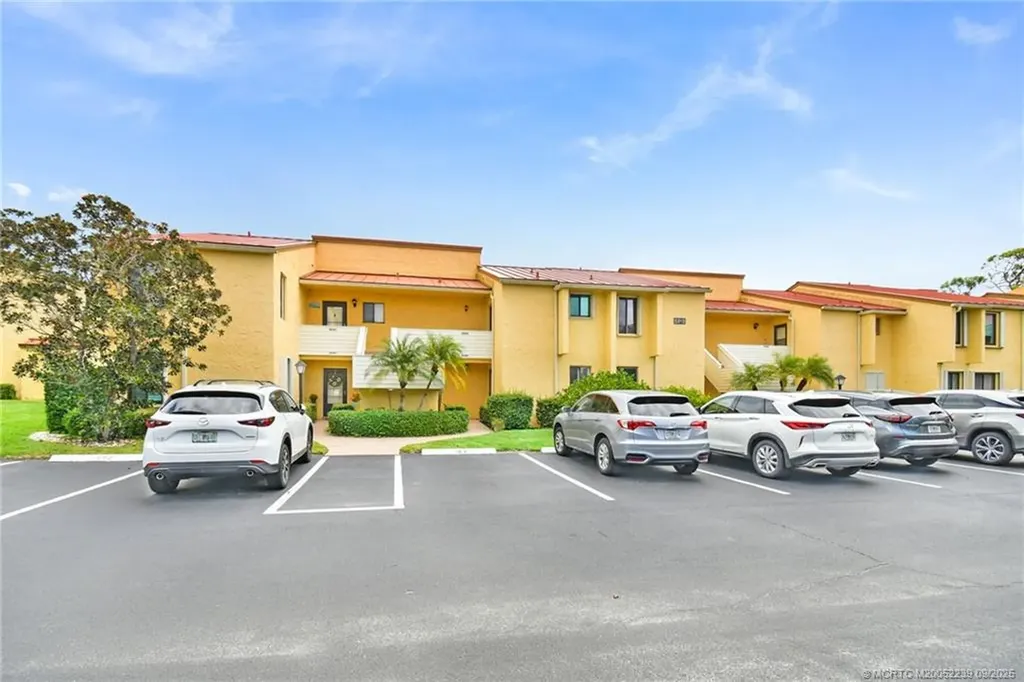 5313 SE Miles Grant Road Stuart FL 34997