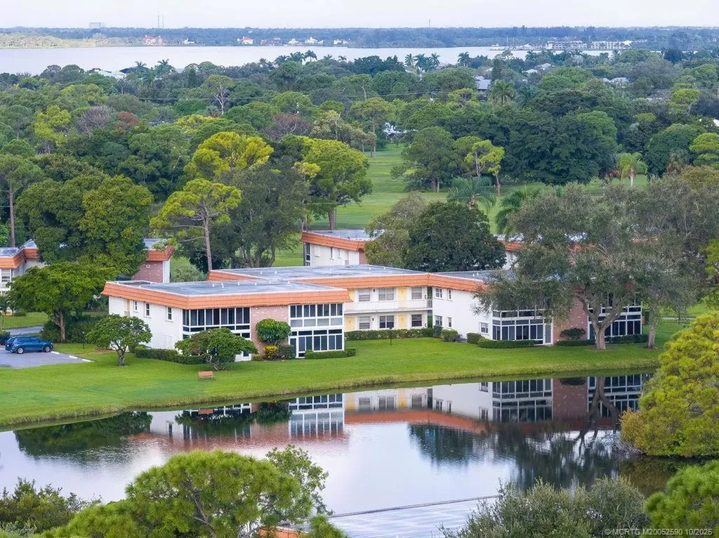 1225 NW 21st Street Stuart FL 34994