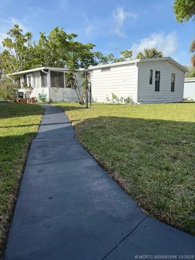 2555 Pga Boulevard Palm Beach Gardens FL 33410