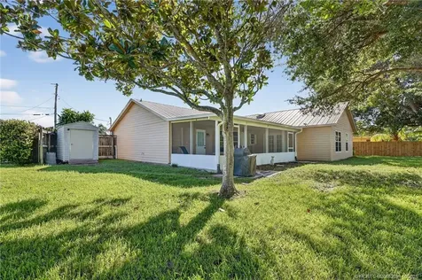 140 SW Klee Circle Port St Lucie FL 34953