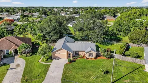 140 SW Klee Circle Port St Lucie FL 34953