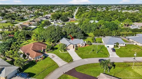 140 SW Klee Circle Port St Lucie FL 34953