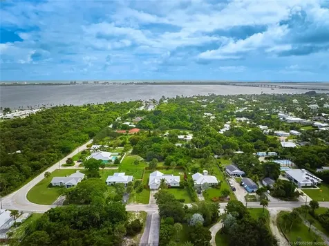 4811 NE Savannah Road Jensen Beach FL 34957