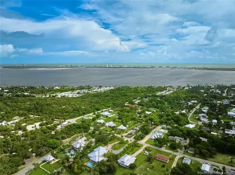 4811 NE Savannah Road Jensen Beach FL 34957