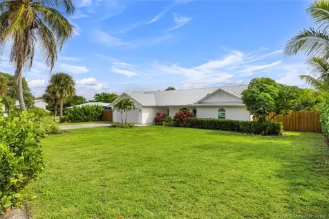 4811 NE Savannah Road Jensen Beach FL 34957