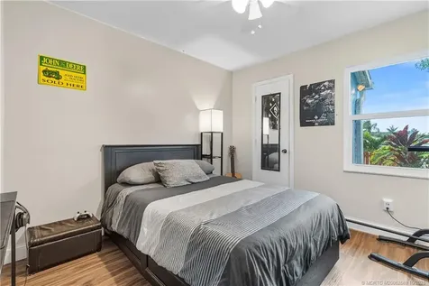 1842 SE Wexford Court Port St Lucie FL 34952