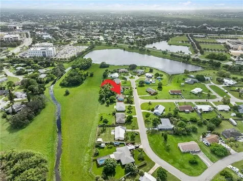 1842 SE Wexford Court Port St Lucie FL 34952