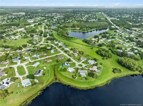 1842 SE Wexford Court Port St Lucie FL 34952