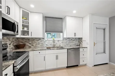 6531 SE Federal Highway Stuart FL 34997