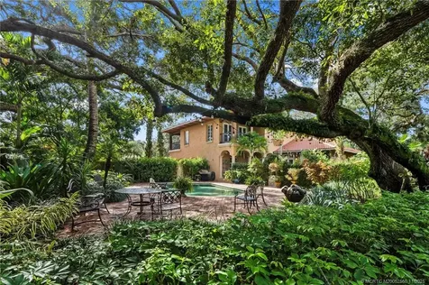 2 Sabal Court Sewalls Point FL 34996