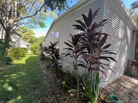 2555 Pga Boulevard Palm Beach Gardens FL 33410