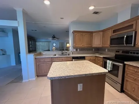 2555 Pga Boulevard Palm Beach Gardens FL 33410