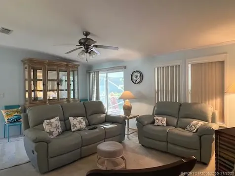 2555 Pga Boulevard Palm Beach Gardens FL 33410