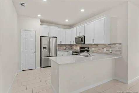 4313 Beauty Leaf Circle Vero Beach FL 32967