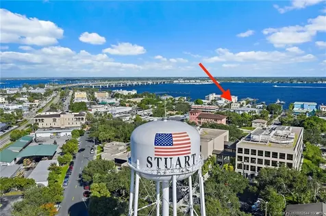 57 SE Seminole Street Stuart FL 34994