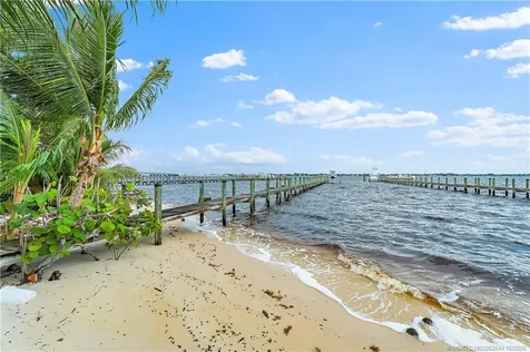 57 SE Seminole Street Stuart FL 34994