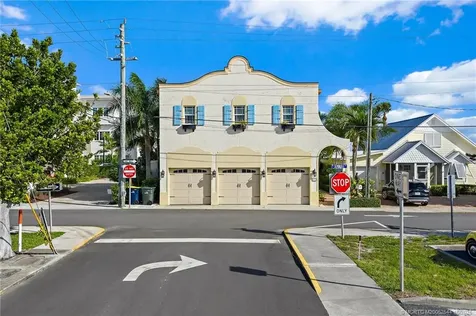 57 SE Seminole Street Stuart FL 34994