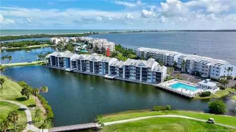 40 NE Plantation Road Stuart FL 34996