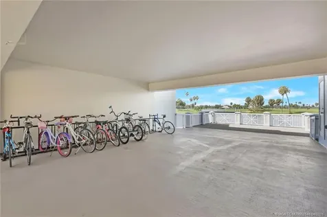 40 NE Plantation Road Stuart FL 34996