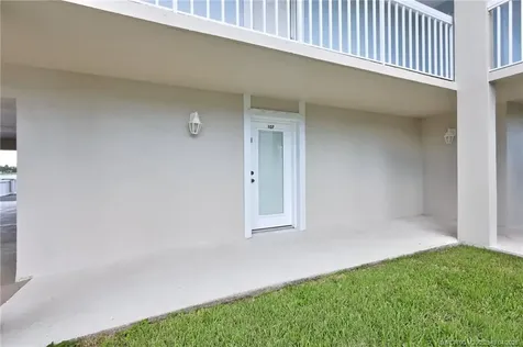 40 NE Plantation Road Stuart FL 34996
