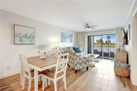 40 NE Plantation Road Stuart FL 34996