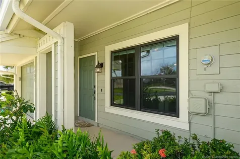 1435 SE Colchester Circle Port St Lucie FL 34952