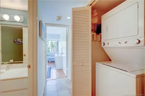 233 NE Edgewater Drive Stuart FL 34996