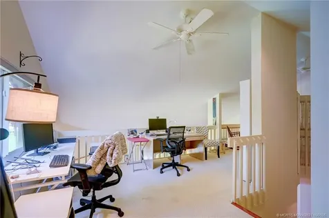 233 NE Edgewater Drive Stuart FL 34996