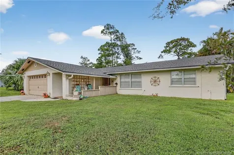 6299 SE Poinciana Lane Hobe Sound FL 33455