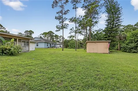6299 SE Poinciana Lane Hobe Sound FL 33455