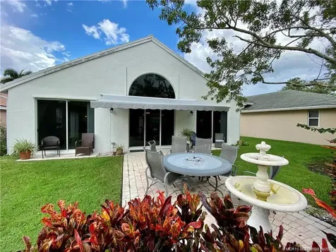 3198 SE Carrick Green Court Port St Lucie FL 34952