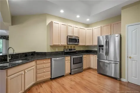 620 NW Red Pine Way Jensen Beach FL 34957