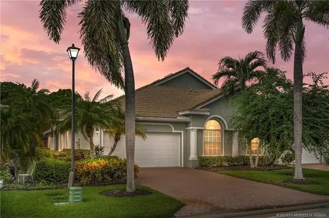 620 NW Red Pine Way Jensen Beach FL 34957