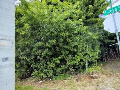 5470 SE Ebbtide Avenue Stuart FL 34997