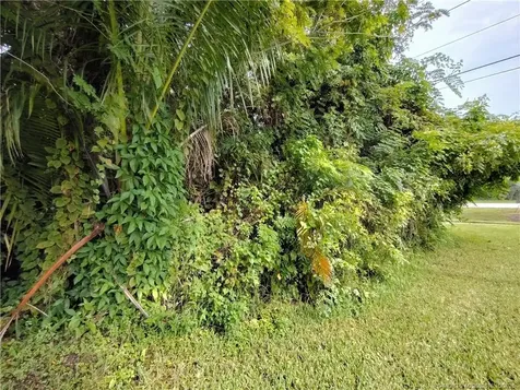 5470 SE Ebbtide Avenue Stuart FL 34997