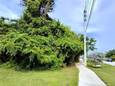 5470 SE Ebbtide Avenue Stuart FL 34997