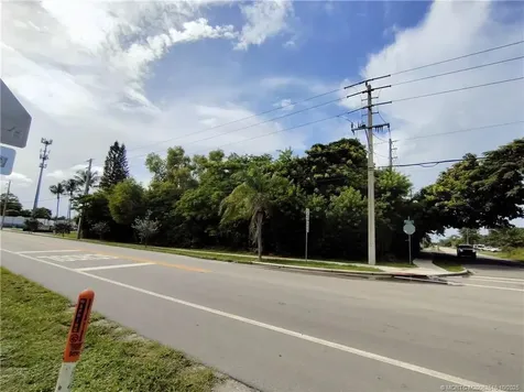 5470 SE Ebbtide Avenue Stuart FL 34997